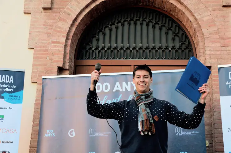 Alex Romaní como speaker en un evento